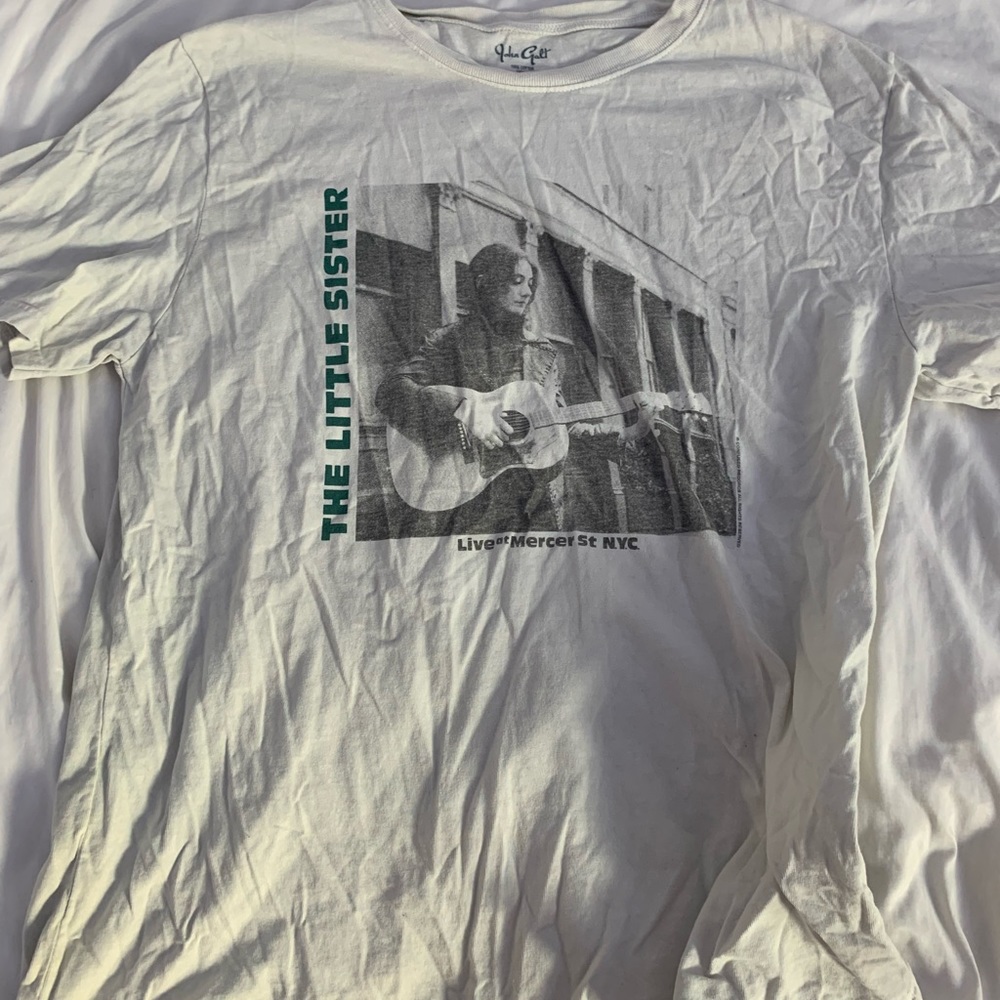 brandy melville slightly discolored graphic tee
